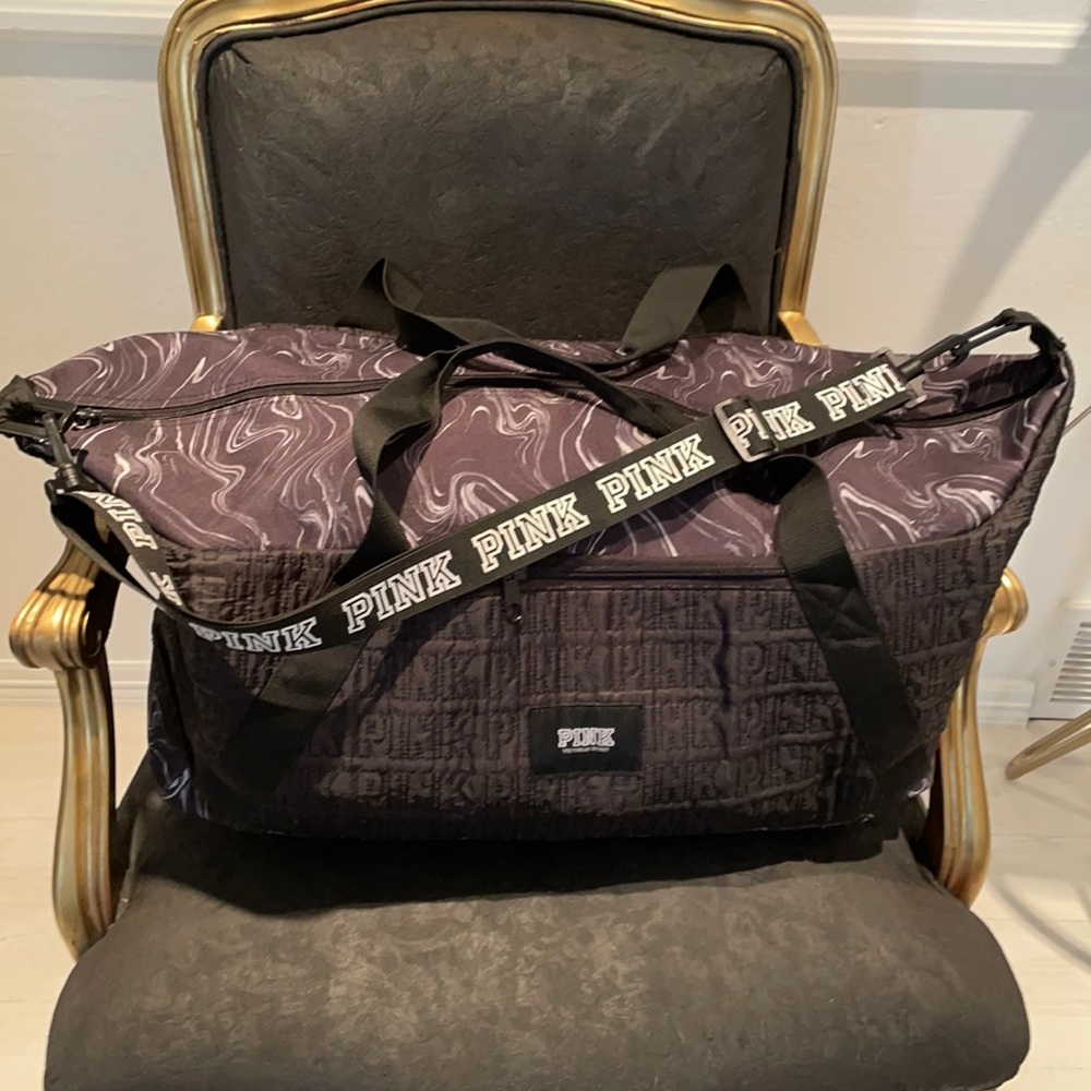 Victoria’s Secret PINK duffle/gym bag & pouch too!